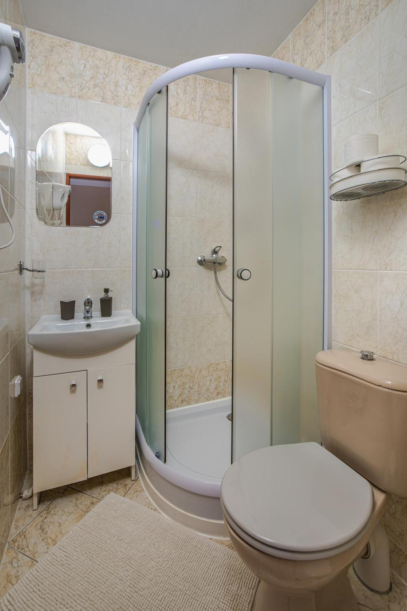 Apartmany Adrspach " U Kozaru " Teplice nad Metují Extérieur photo